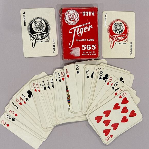 Vintage Tiger Brand 565 Playing Cards Complete Deck Red Jokers - Picture 1 of 3